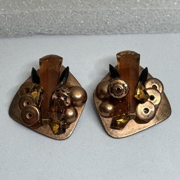 Vintage Amber Toned Resin Cluster Clip On Earrings Statement Jewelry - Picture 1 of 4